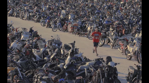 Φεστιβάλ Ντοκιμαντέρ Θεσσαλονίκης 2022: Οι συγκινητικοί "Γάμοι της Τήλου" και ένας working class "Χειροπαλαιστής"