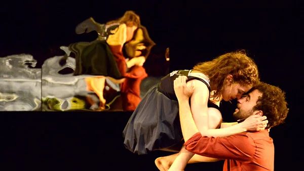 Βραβείο "Καλύτερης Διεθνούς Παράστασης" κατέκτησε το "Ρωμαίος και Ιουλιέτα" σε σκηνοθεσία Λευτέρη Γιοβανίδη