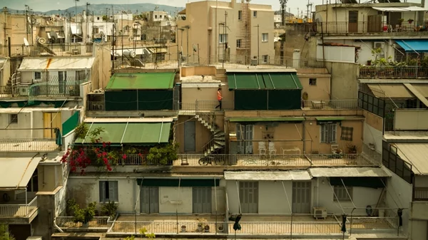 "Η Πολυκατοικία" ως κοινωνικό σύμβολο της αστικής ζωής