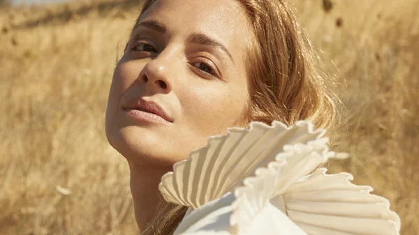 Η "Εποχή του Θερισμού" βρίσκει το "σπίτι" της στο ανανεωμένο VOX