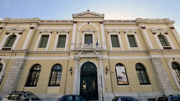 Εκπαίδευση και παιχνίδι στη Δημοτική Πινακοθήκη Πειραιά