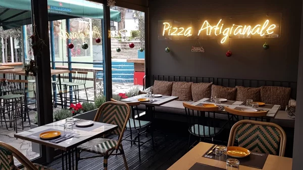 "Margherita Pizza Artigianale": Αέρας Νάπολης στη Νέα Ερυθραία