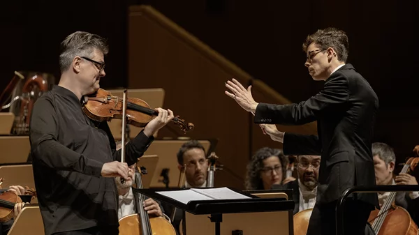 Επιτυχημένος Κόρνγκολντ, ατελέστατος Μάλερ σε πρόσφατη συναυλία της ΚΟΑ υπό τον Γουώρνερ – Θαυμάσιος Χάυντν από Giardino Armonico / Αντονίνι στη Ροτόντα Θεσσαλονίκης