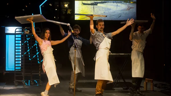 Η φεστιβαλική παράσταση του Ανέστη Αζά έρχεται στο Αμφι-Θέατρο