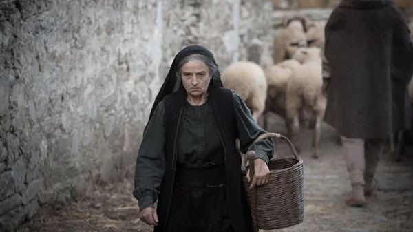 H "Φόνισσα" της Εύας Νάθενα στην COSMOTE TV