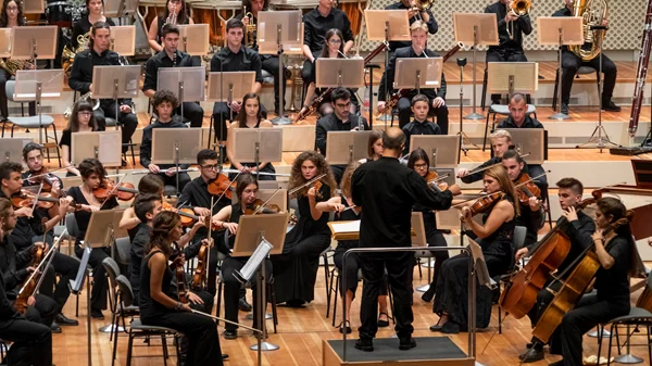 H διεθνούς φήμης σοπράνο Marisol Montalvo συμπράττει για πρώτη φορά με την Underground Youth Orchestra