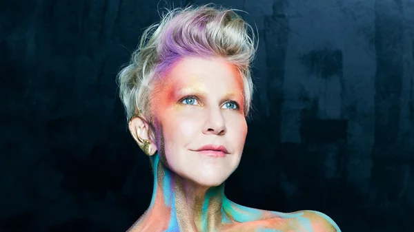 Η αθηναϊκή "Εδέμ" της Τζόις ΝτιΝτονάτο