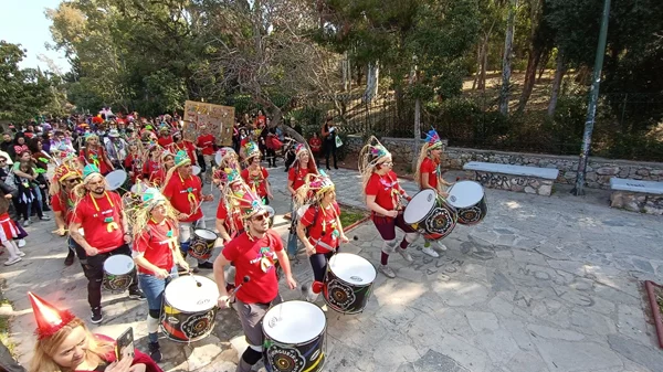 Την Κυριακή της Αποκριάς κατεβαίνουμε στο Σύνταγμα!