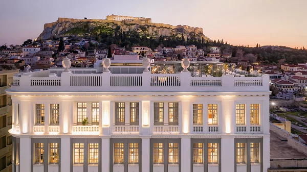 Η Αθηναϊκή φινέτσα του "The Dolli"