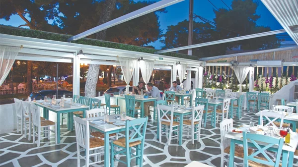 "Ψάρι ψάρι": Στα δίχτυα της απόλαυσης