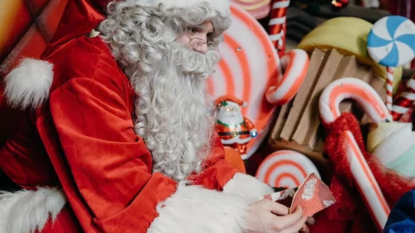 Tα Χριστούγεννα ξεκινούν από το ΔΕΗ CHRISTMAS FACTORY