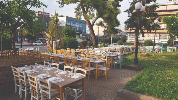 ''Ρωμανάκια'': Αρμενίζοντας γευστικά στη Μεγαλόνησο