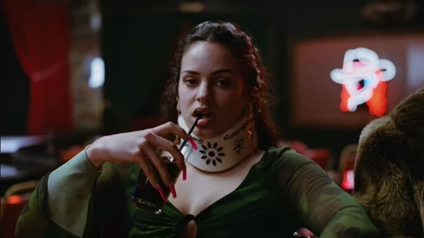 "Euphoria": η νέα σεζόν θα έχει γεύση "chicken teriyaki"