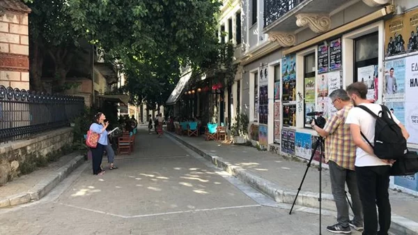 Εργαστήριο ντοκιμαντέρ από τη Monumenta με θέμα "Κινηματογραφώντας την πόλη"