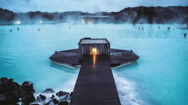 Η ανερχόμενη ταξιδιωτική τάση του coolcation μάς καλεί για διακοπές στη δροσιά