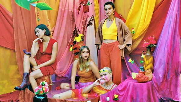 Goat Girl: "Σε κάθε άλμπουμ μας αναζητάμε πάντα μια νέα προοπτική"