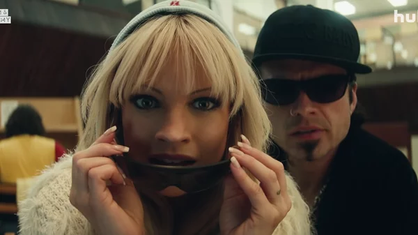 Κυκλοφόρησε νέο trailer για το "Pam & Tommy", τη μίνι σειρά για τους Πάμελα Άντερσον και Τόμι Λι
