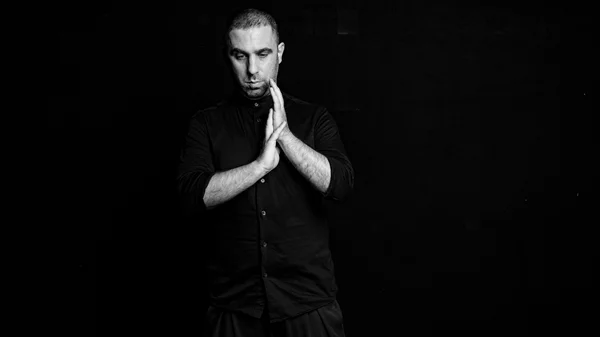 Η ξεχωριστή περίπτωση του Άρη Μπινιάρη