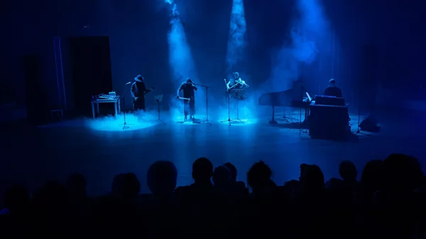 Subset Festival 2023: ΜΜΜΔ & Alem με μπαρόκ αίγλη, παραμορφώσεις και ερεβώδη κατάνυξη