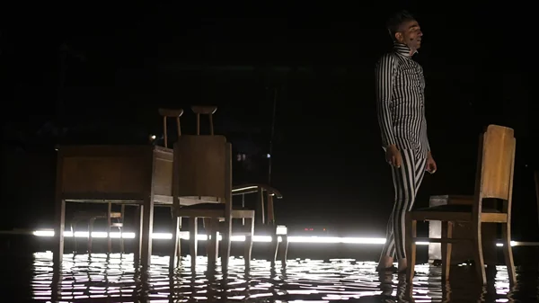 Το όνειρο ενός γελοίου