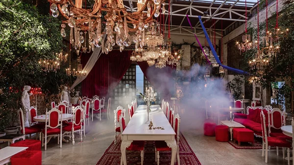 Στάση Μετρό Πειραιάς: Στο "Pirée" έχουν καλλιτεχνικές ανησυχίες