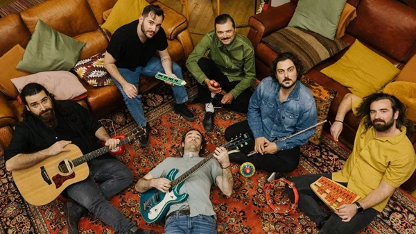 Οι "Μουσικοί του Κουτιού" στον Σταυρό του Νότου