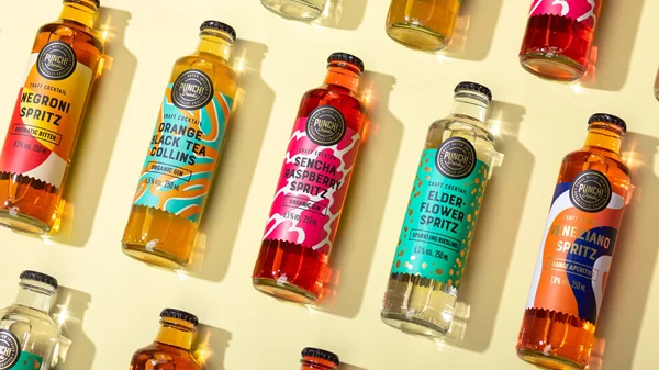 YumTales: Εμπλουτίζει το portfolio της με δύο νέα brands ποτών χαμηλού αλκοόλ, την μπύρα BRLO και τα ready-to-drink cocktails Punch Club