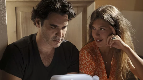 "Maestro": Το πρώτο teaser της νέας σειράς του Χριστόφορου Παπακαλιάτη μάς εντυπωσιάζει