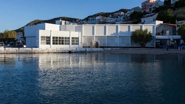 "Flying too close to the sun": Hera Büyüktaşciyan και Μαρία Τσάγκαρη αναμετρώνται με το παρελθόν