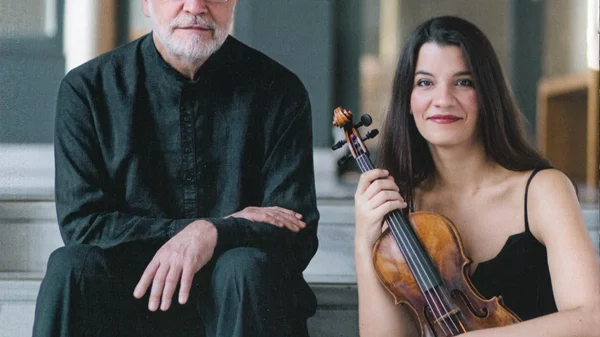 Συναυλιακή και δισκογραφική εφόρμηση της νεώτερης γενιάς Ελλήνων βιολιστών (Παπαματθαίου-Μάτσκε, Αρχοντίδη-Τσαλδαράκη, Μπάνος)