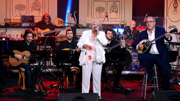 Πάσχα στην ΕΡΤ