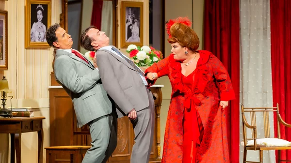 Σε προσωρινή αναστολή μπαίνουν κάποια από τα θέατρα της Αθήνας