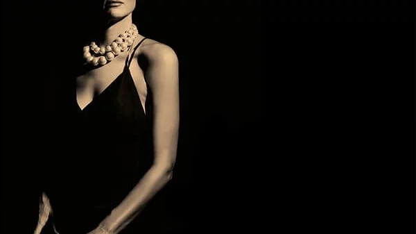 "Μεγάλες Κυρίες τραγουδούν": H πετυχημένη μουσικοθεατρική παράσταση επιστρέφει στο Τρένο στο Ρουφ