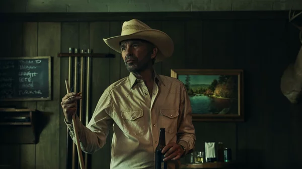 Ο Μπίλι Μπομπ Θόρτον στο "BUZZ" της COSMOTE TV