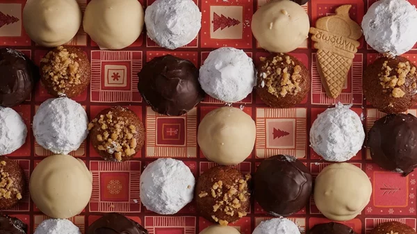 Αυτά τα Χριστούγεννα και ο Άι Βασίλης επιλέγει παγωτό από τη "Δωδώνη"