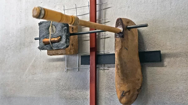 "Ευτυχώς, κάποτε η π-οίηση τελειώνει": Ο Μάριος Φούρναρης μελετά τον κοινωνικό χαρακτήρα της τέχνης