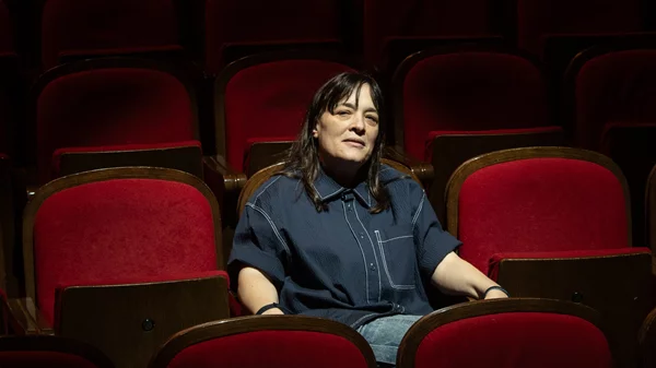 Γεωργία Μαυραγάνη: "Προσπαθώ να αντιστέκομαι σε οτιδήποτε καλλιεργεί τη ματαιοδοξία"