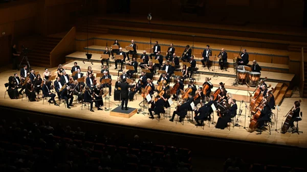 Η Εθνική Συμφωνική Ορχήστρα και η Χορωδία της ΕΡΤ στο Μέγαρο