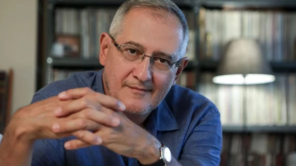 Το Φεστιβάλ Ρεματιάς στο Χαλάνδρι παρουσιάζει μια πολυθεματική παράσταση με τον Γιώργο Ανδρέου