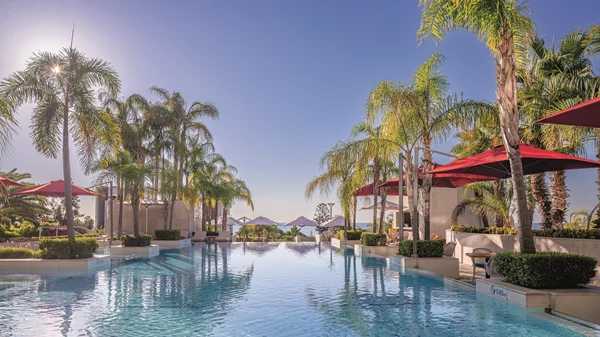 Το Four Seasons είναι ένα ξενοδοχείο-σταθμός στη Λεμεσό