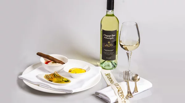 Η ιστορία του ελληνικού κρασιού στους Χρυσούς Σκούφους