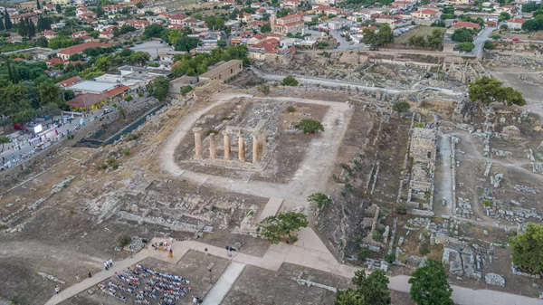 Δίπλα στον Αρχαιολογικό Χώρο οι "Θησαυροί Κορινθιακής Γης" φέρνουν και φέτος τα τοπικά προιόντα ανάμεσα μας