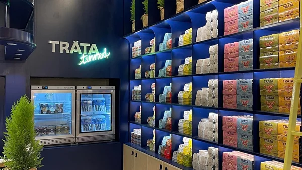 TRATA x ΑΓΟΡΑ ΜΟΔΙΑΝΟ