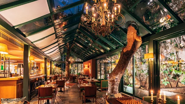 "Herodion Hotel Athens" / Gargaretta: Χριστούγεννα και Πρωτοχρονιά μαζί!