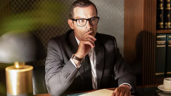 Ο Κωνσταντίνος Μαρκουλάκης γίνεται "Δικαστής" στον ANT1