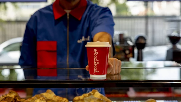 Ζήσε την απόλυτη convenience εμπειρία στο νέο efood local στο Γουδή!