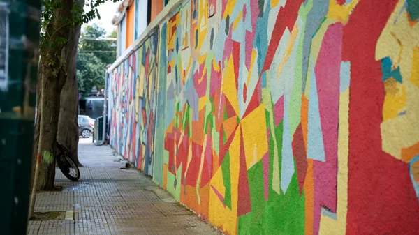 Στον Πανελλήνιο Γυμναστικό Σύλλογο η μεγαλύτερη τοιχογραφία που υλοποιήθηκε ποτέ από τον Δήμο Αθηναίων