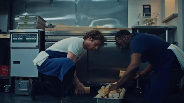 Ιούλιος στο Disney+ με "The Bear", νέους "Simpsons" και πολλά ακόμα