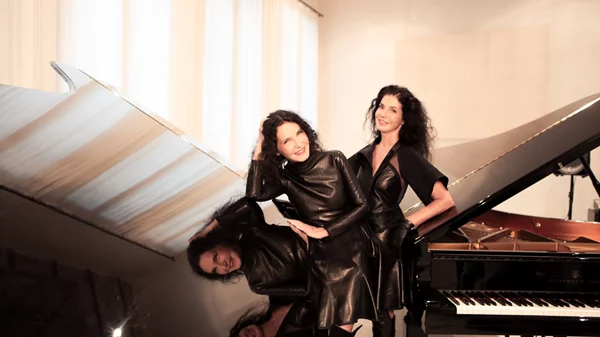 Το πιανιστικό δίδυμο Κάτια και Μαριέλ Λαμπέκ ανοίγουν το "Φεστιβάλ της Άνοιξης" στο Μέγαρο Μουσικής