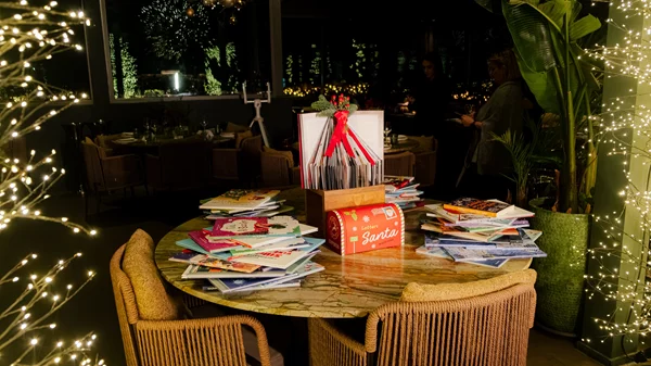 Wrapped with Love: Μια βραδιά προσφοράς και δημιουργίας από το Radisson Hotel Group για τα Παιδικά Χωριά SOS